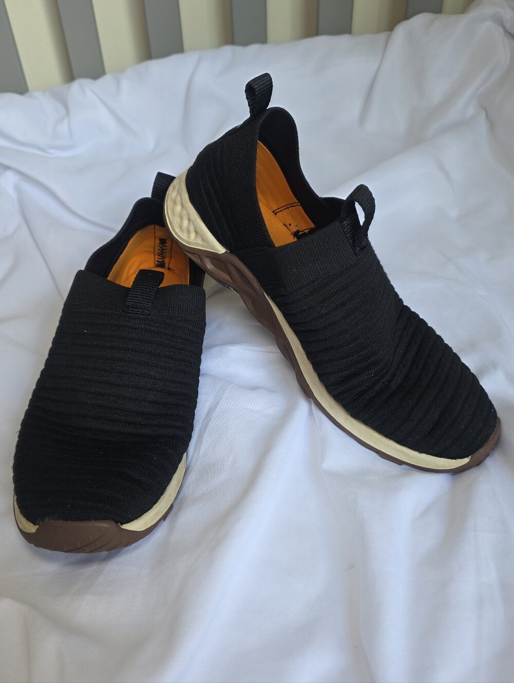 Merrell Boys Range Slip-On Knit Hiking Sneakers Size 4 Big Kid